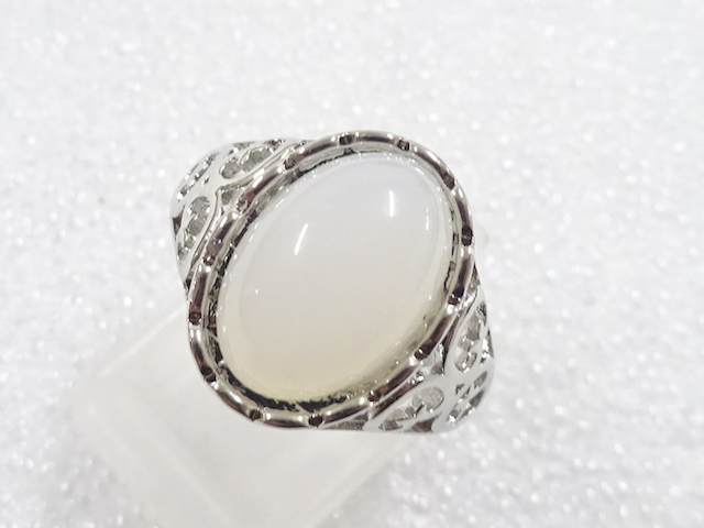 JAPANESE KIMONO / ANTIQUE COLORED STONE RING (SIZE 11)